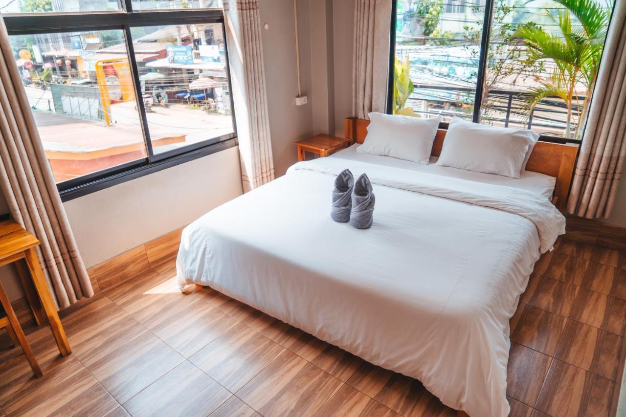 Vang Vieng Sunset Guesthouse & Restaurant 外观 照片