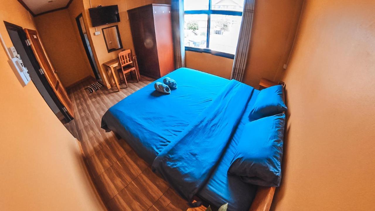 Vang Vieng Sunset Guesthouse & Restaurant 外观 照片