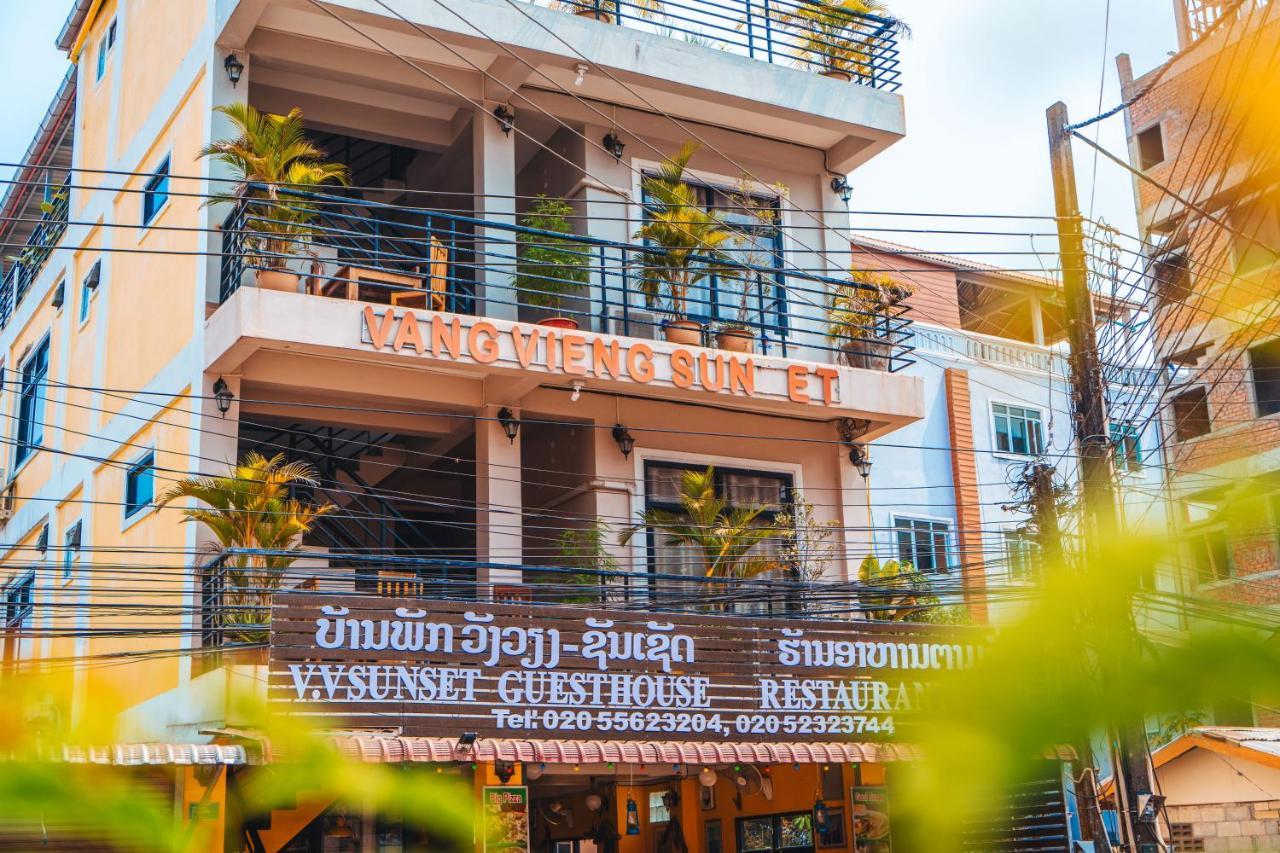 Vang Vieng Sunset Guesthouse & Restaurant 外观 照片