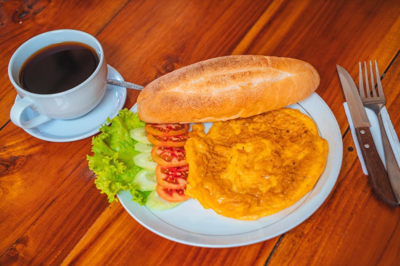 Vang Vieng Sunset Guesthouse & Restaurant 外观 照片